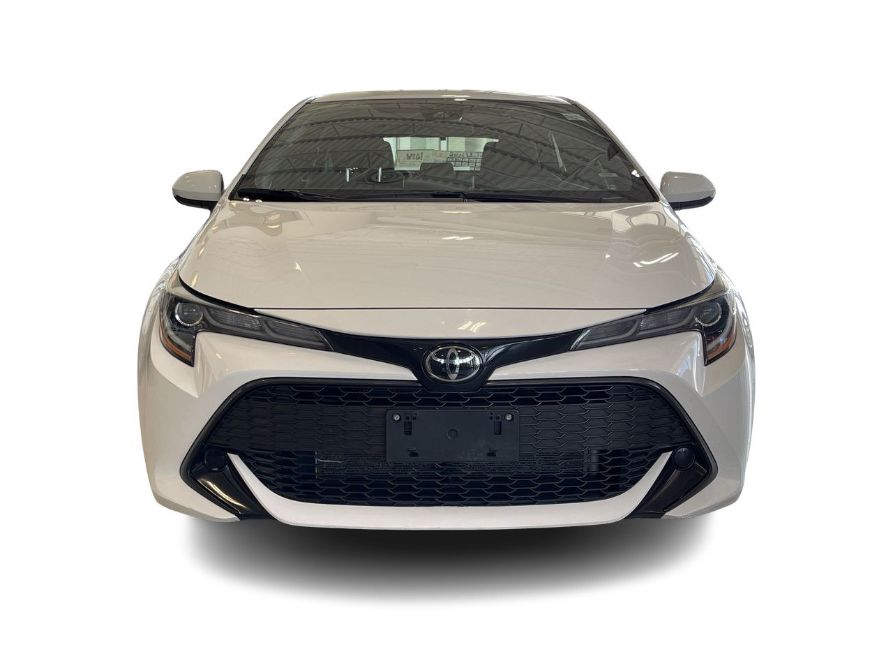 Used 2021 Super White Toyota SE image 17