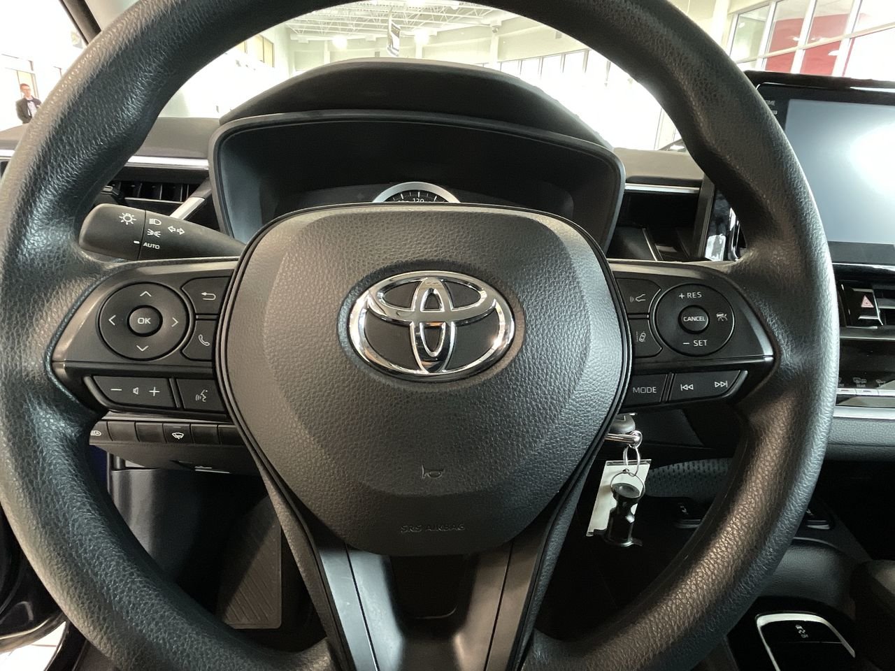 Used 2022  Toyota LE CVT image 21