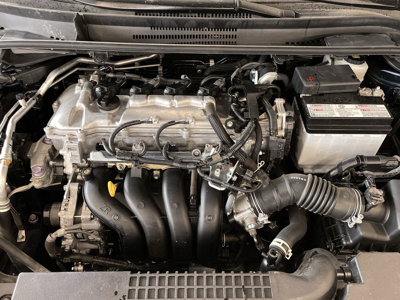 Used 2022  Toyota LE CVT image 31