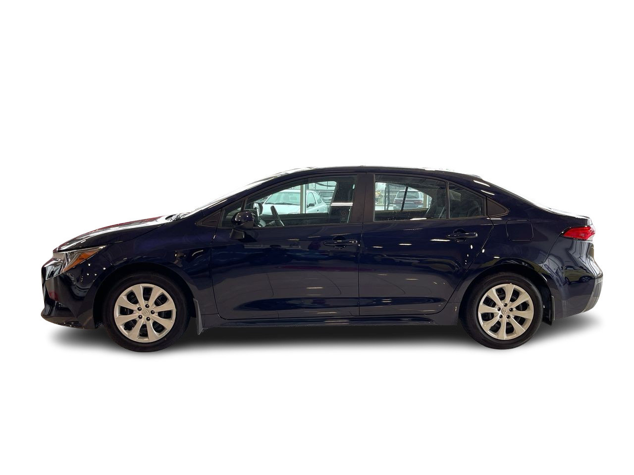 Used 2022  Toyota LE CVT image 5