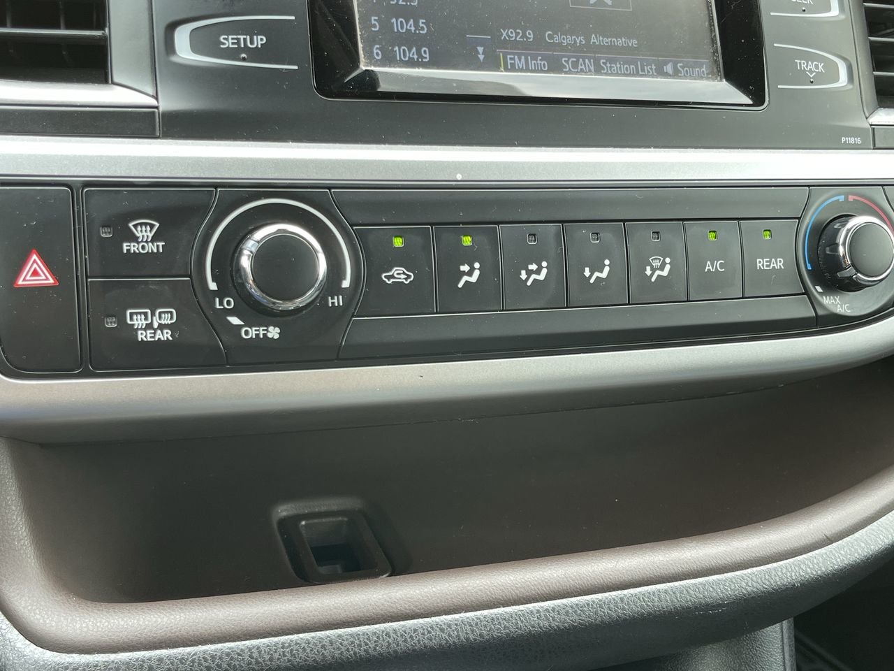 Used 2019 Celestial Silver Met Toyota LE AWD image 26