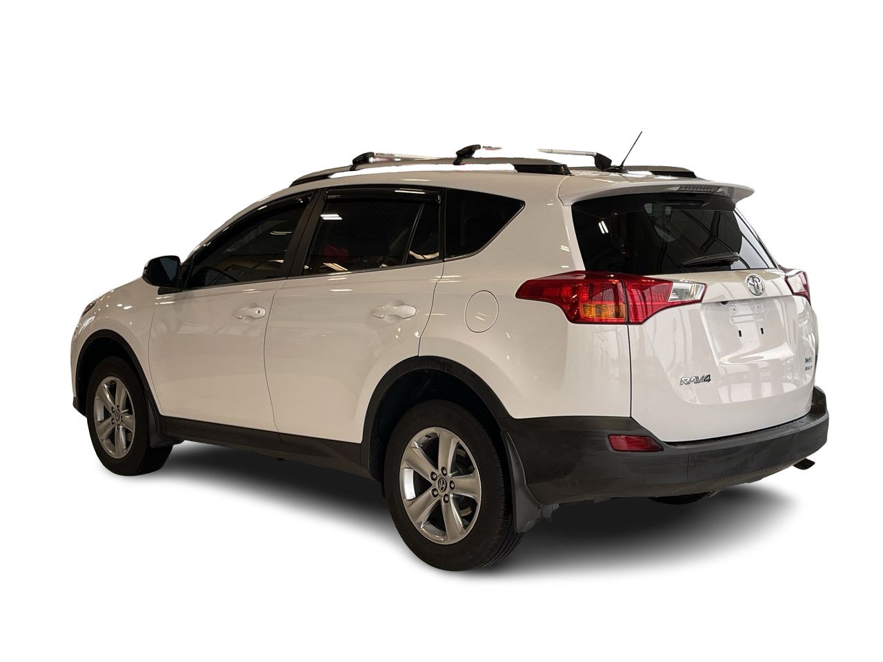 Used 2015 Alpine White Toyota AWD XLE image 7