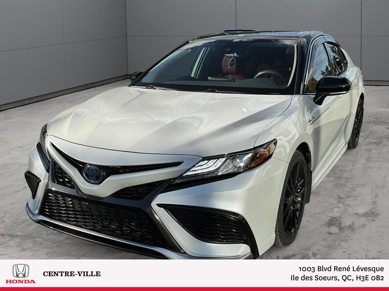 2021 Toyota Camry Hybrid Sedan Front-Wheel Drive