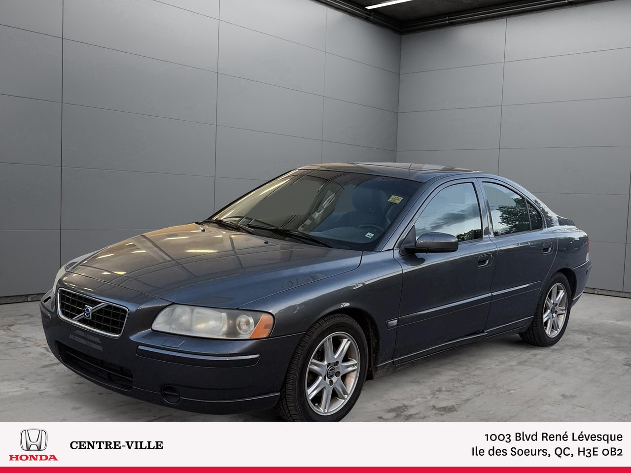2005 Volvo S60 Sedan Front-Wheel Drive Automatic