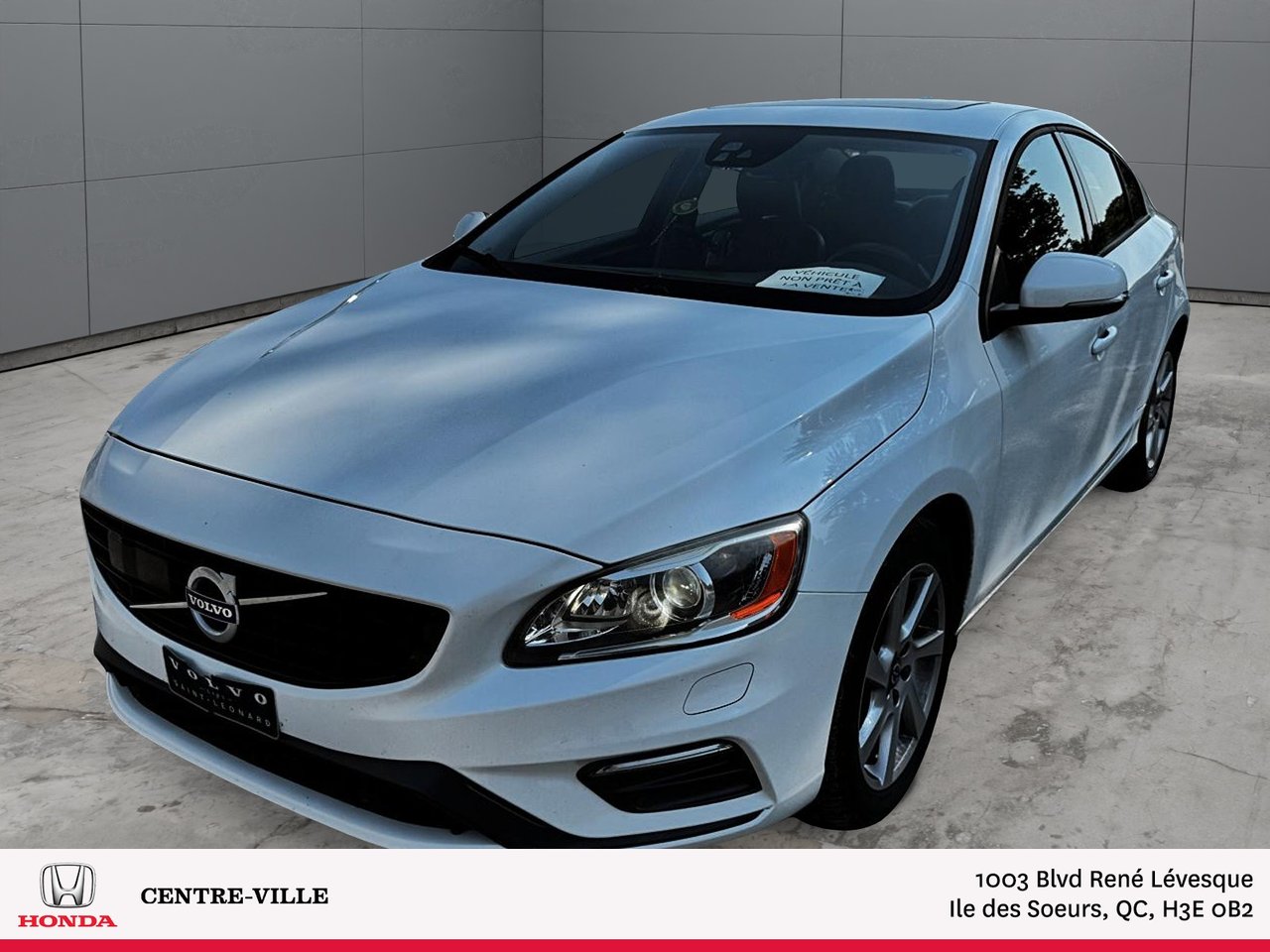 707-CRYSTAL_WHITE_ 2018 Volvo S60 Sedan All-Wheel Drive Automatic