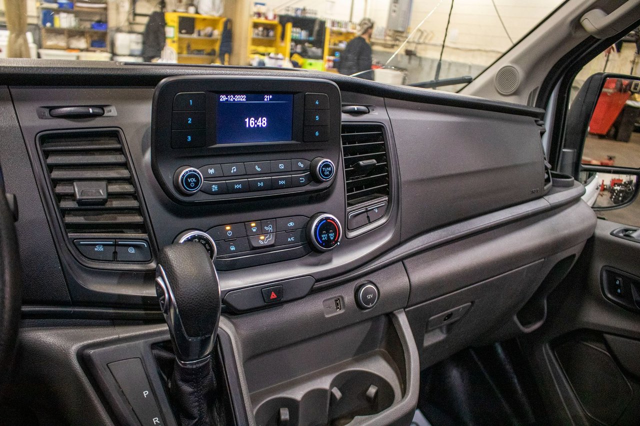 Used 2021 WHITE Ford  image 14