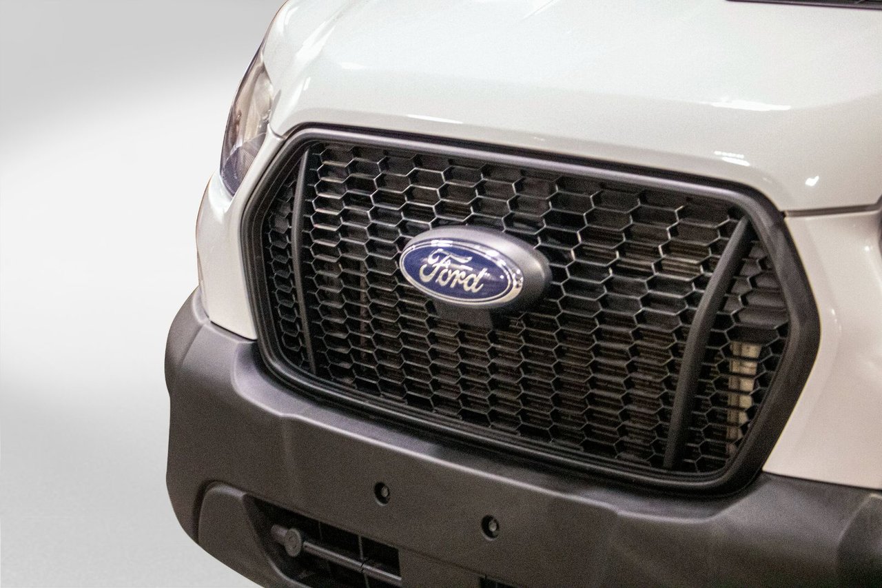 Used 2021 WHITE Ford  image 32