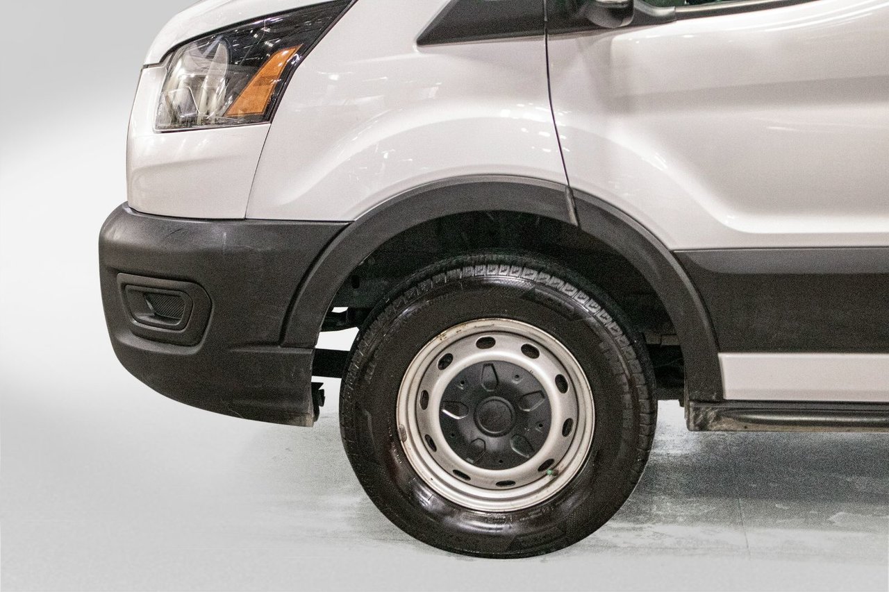 Used 2021 WHITE Ford  image 33
