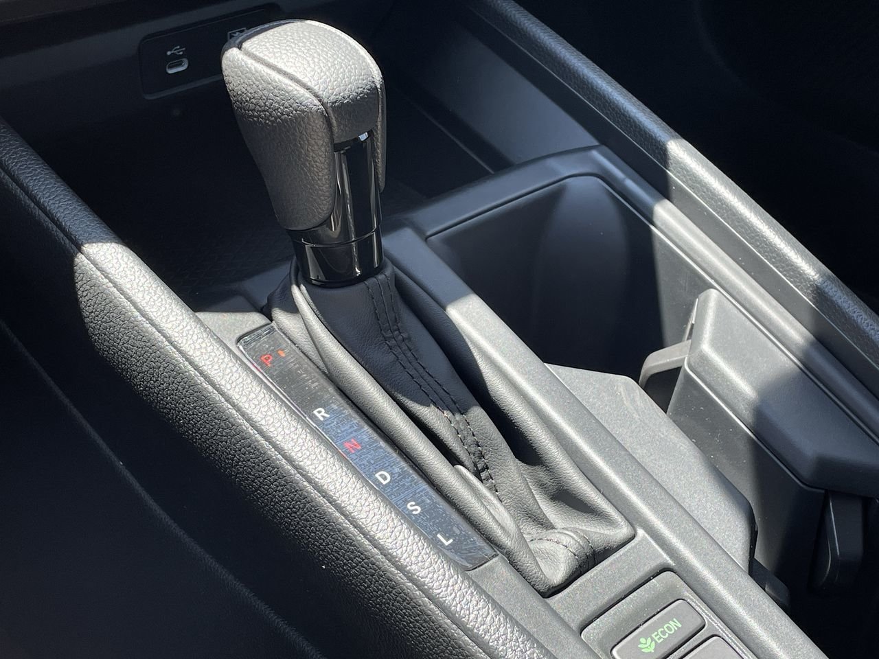 New 2023 Platinum White Pearl Honda EX image 29