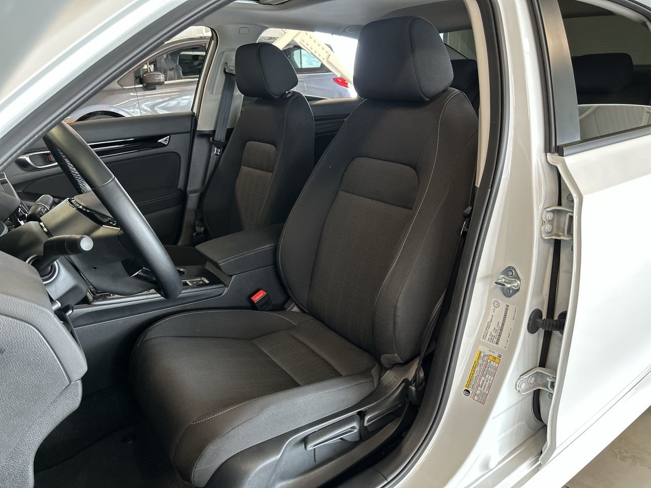 Used 2023 WHITE Honda EX, Apple carplay, Bluetooth, Caméra, Jantes, USB* image 19