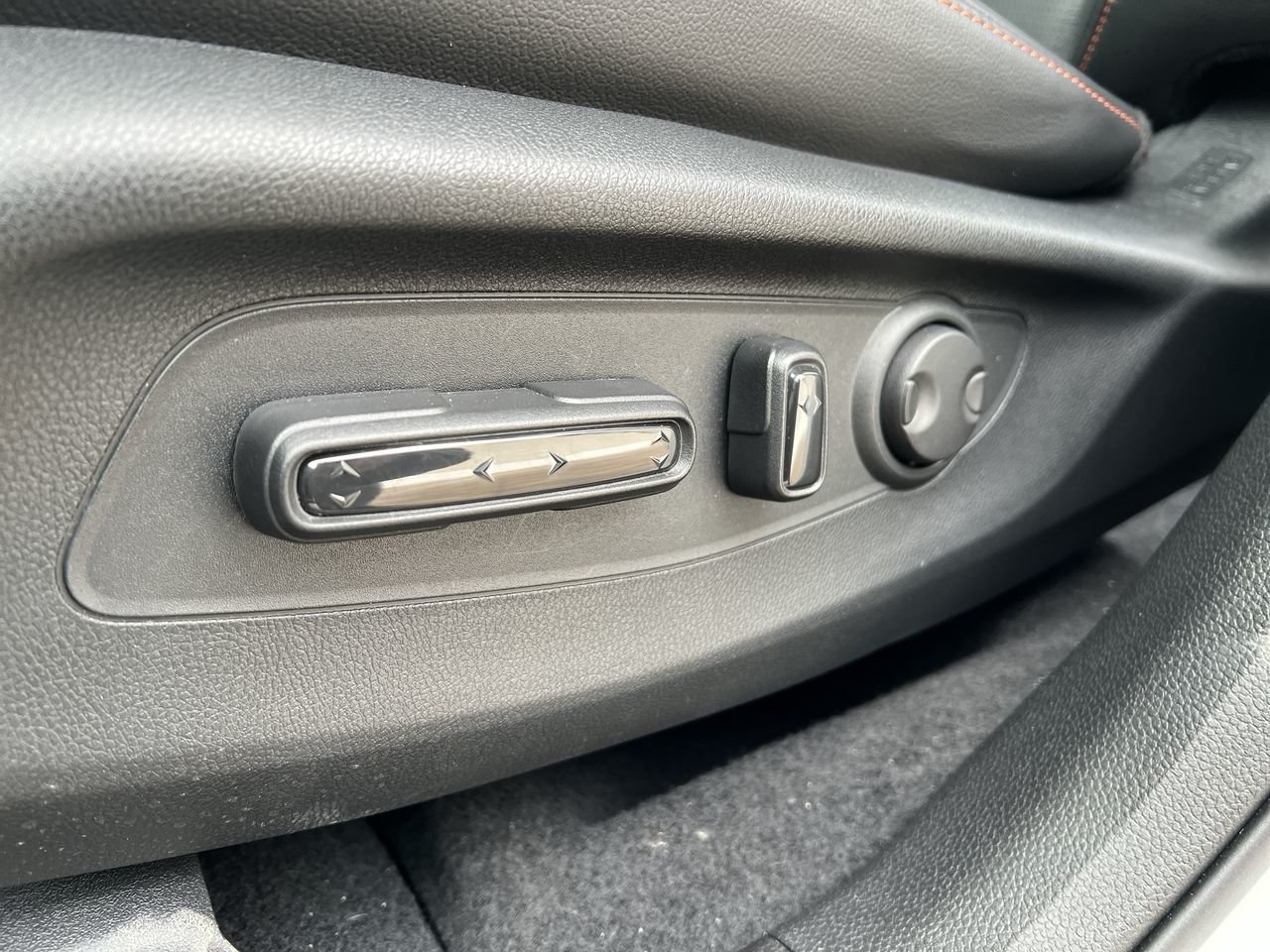 New 2023 Platinum White Pearl Honda TOURING HYBRID image 21