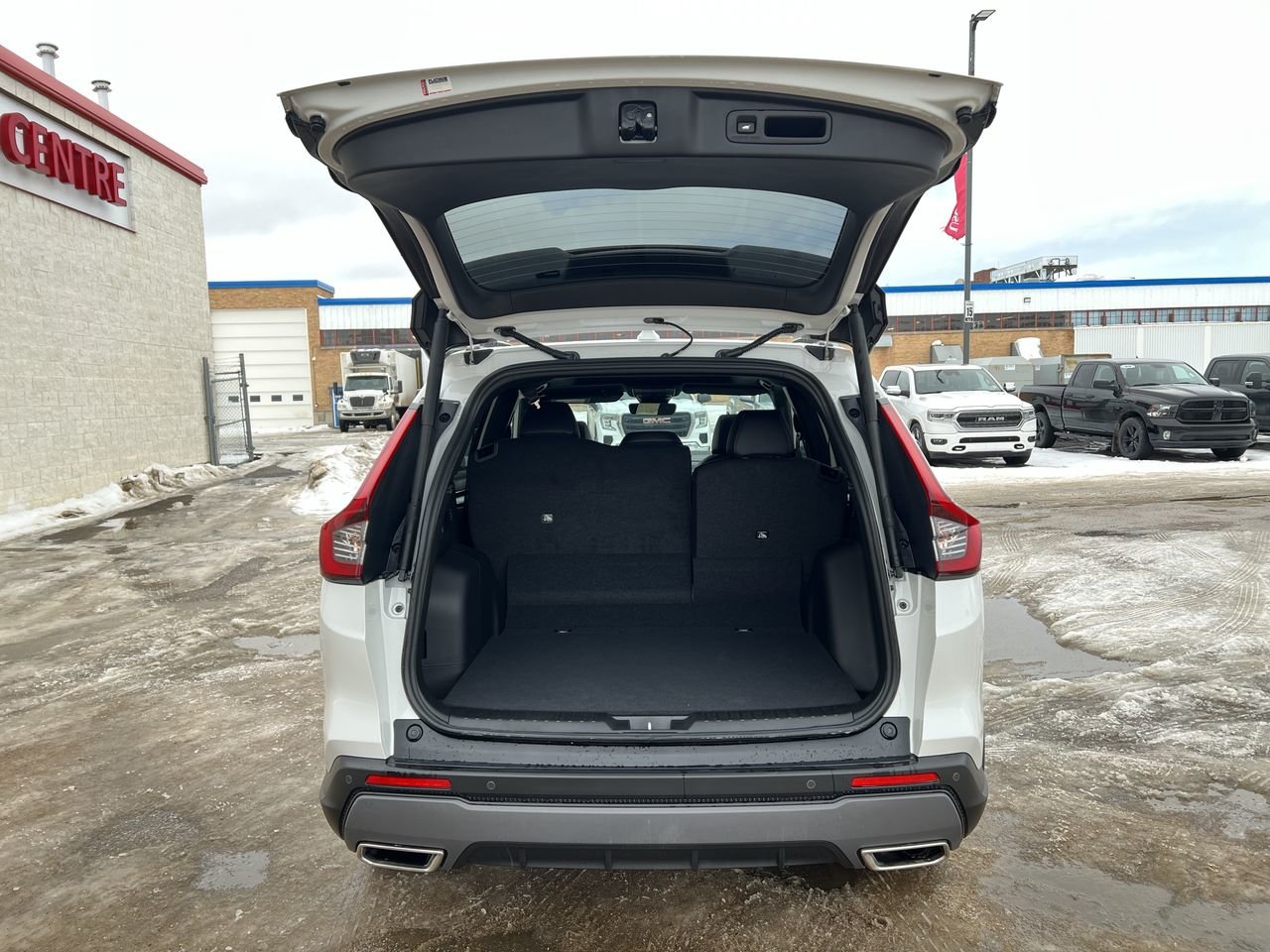 New 2023 Platinum White Pearl Honda TOURING HYBRID image 33