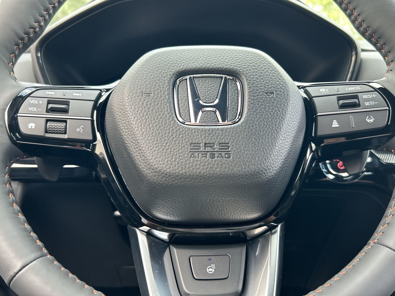 New 2024 Urban Grey Pearl Honda TOURING HYBRID image 22
