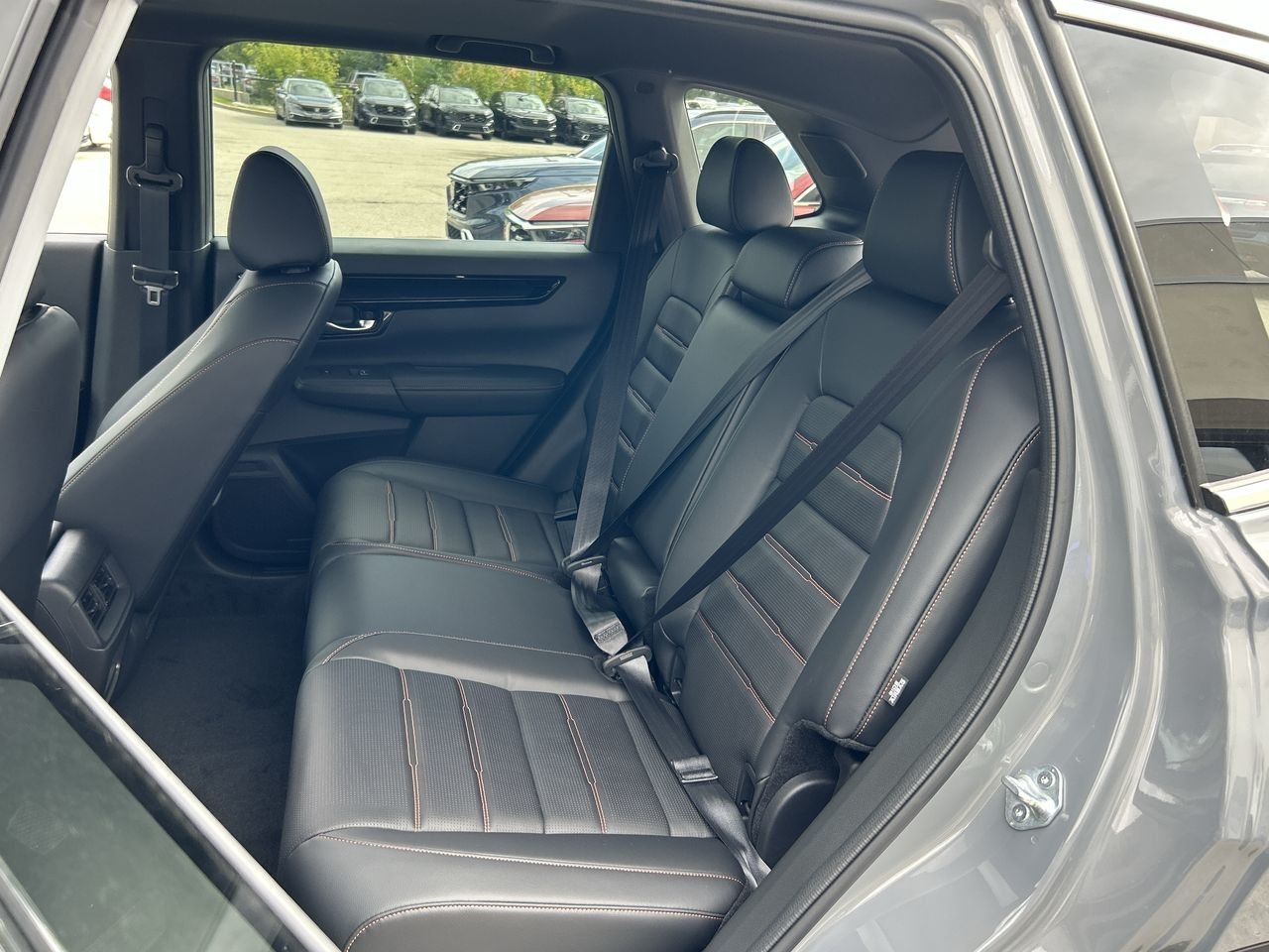 New 2024 Urban Grey Pearl Honda TOURING HYBRID image 31