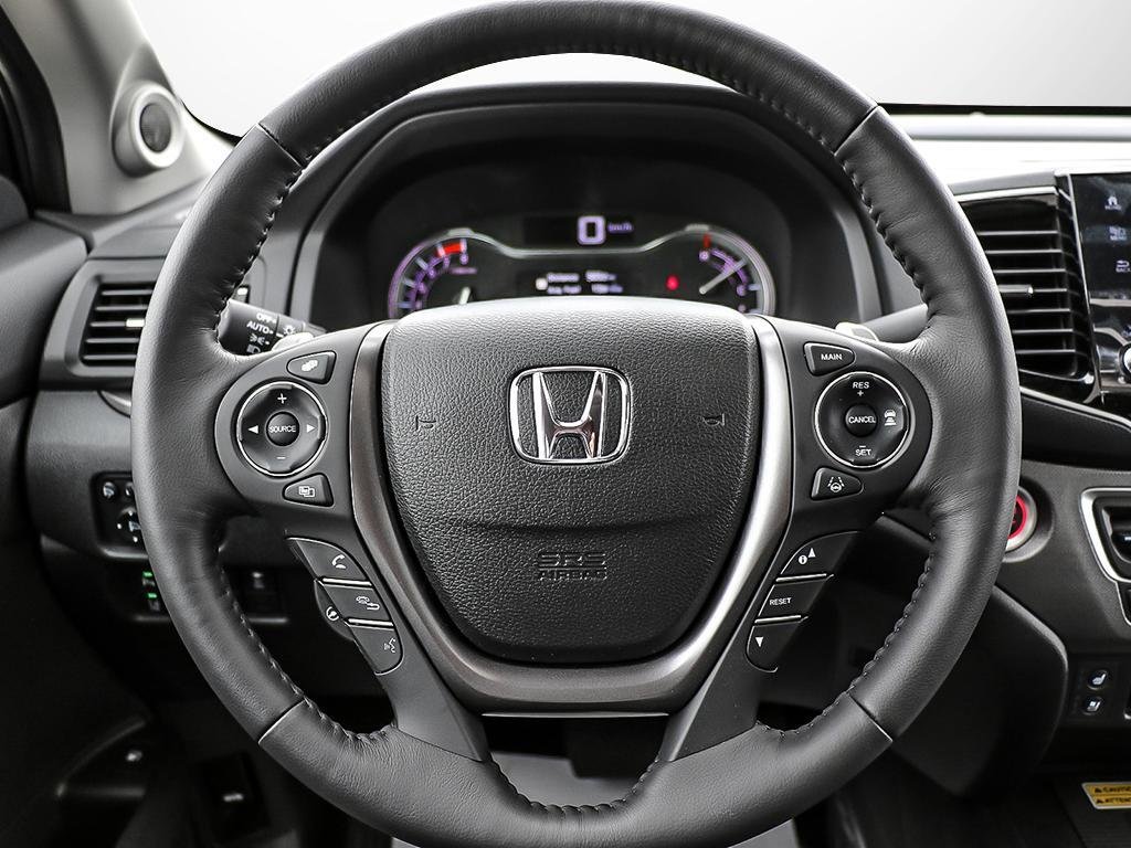 New 2023 Modern Steel Metallic Honda TOURING image 13
