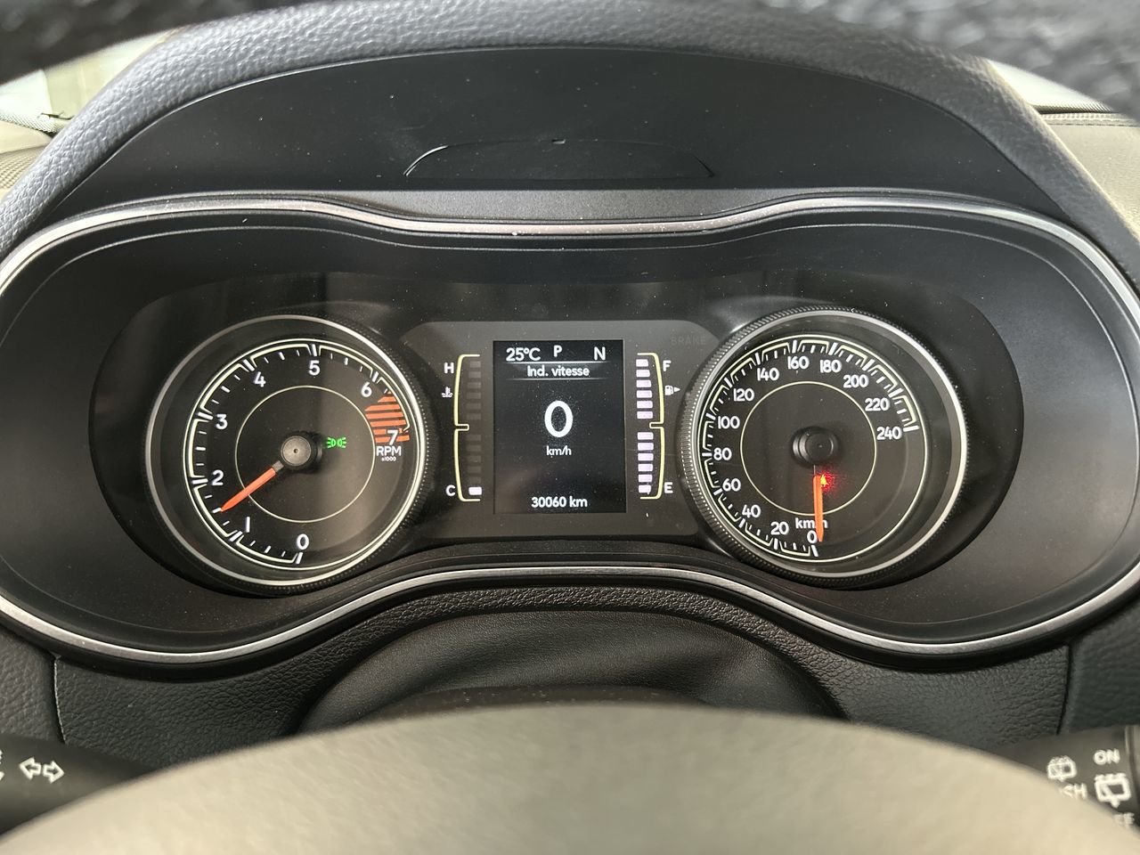 Used 2021 BLACK Jeep Sport, 4RM, Apple carplay, Bluetooth, Caméra, USB* image 23