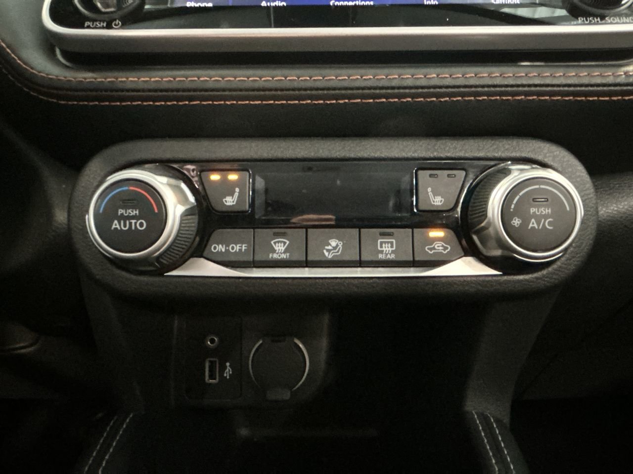 Used 2020 BLUE Nissan SR, Cuir, Apple carplay, Bluetooth, Caméra, Xenon* image 26