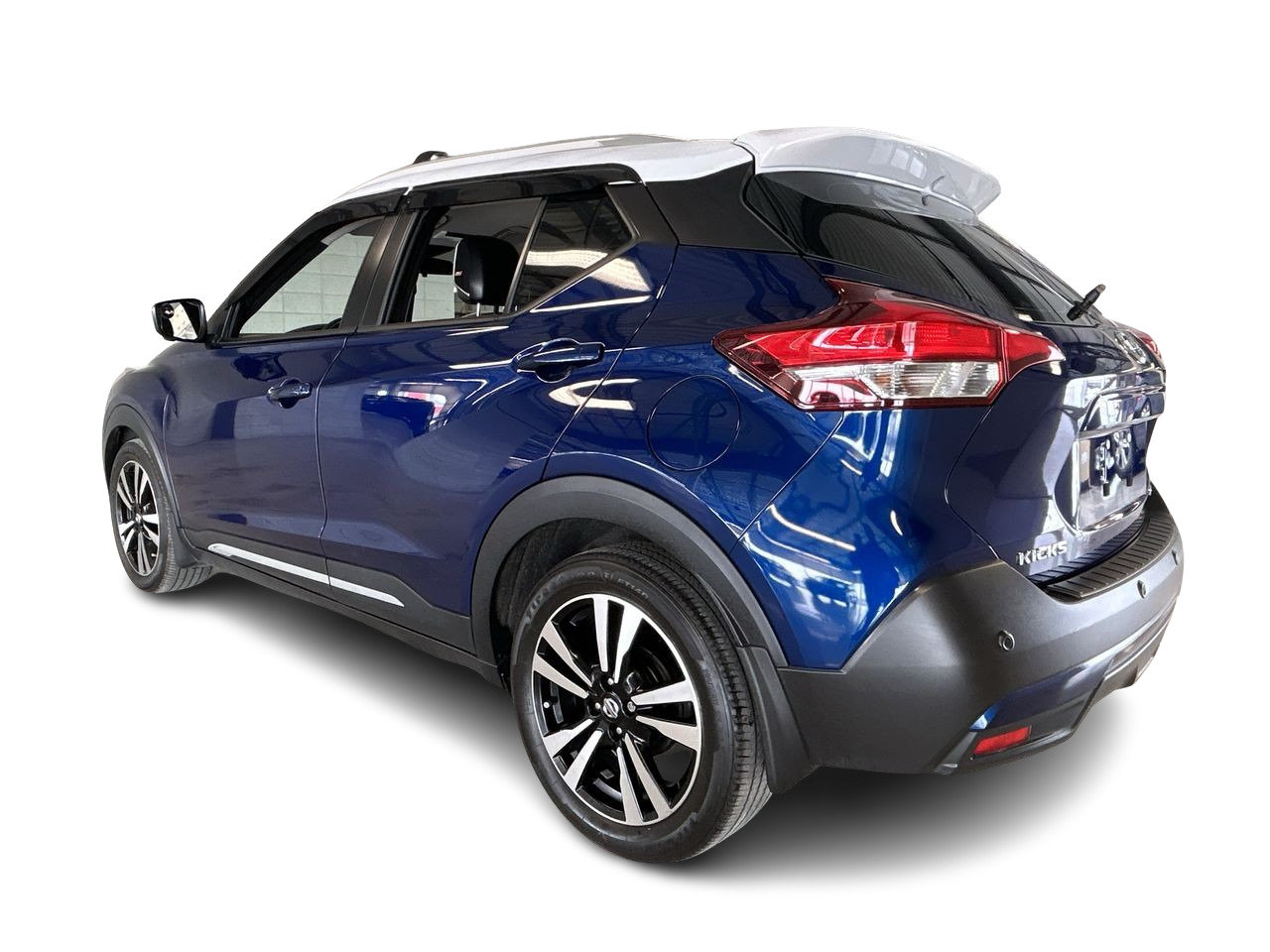Used 2020 BLUE Nissan SR, Cuir, Apple carplay, Bluetooth, Caméra, Xenon* image 9