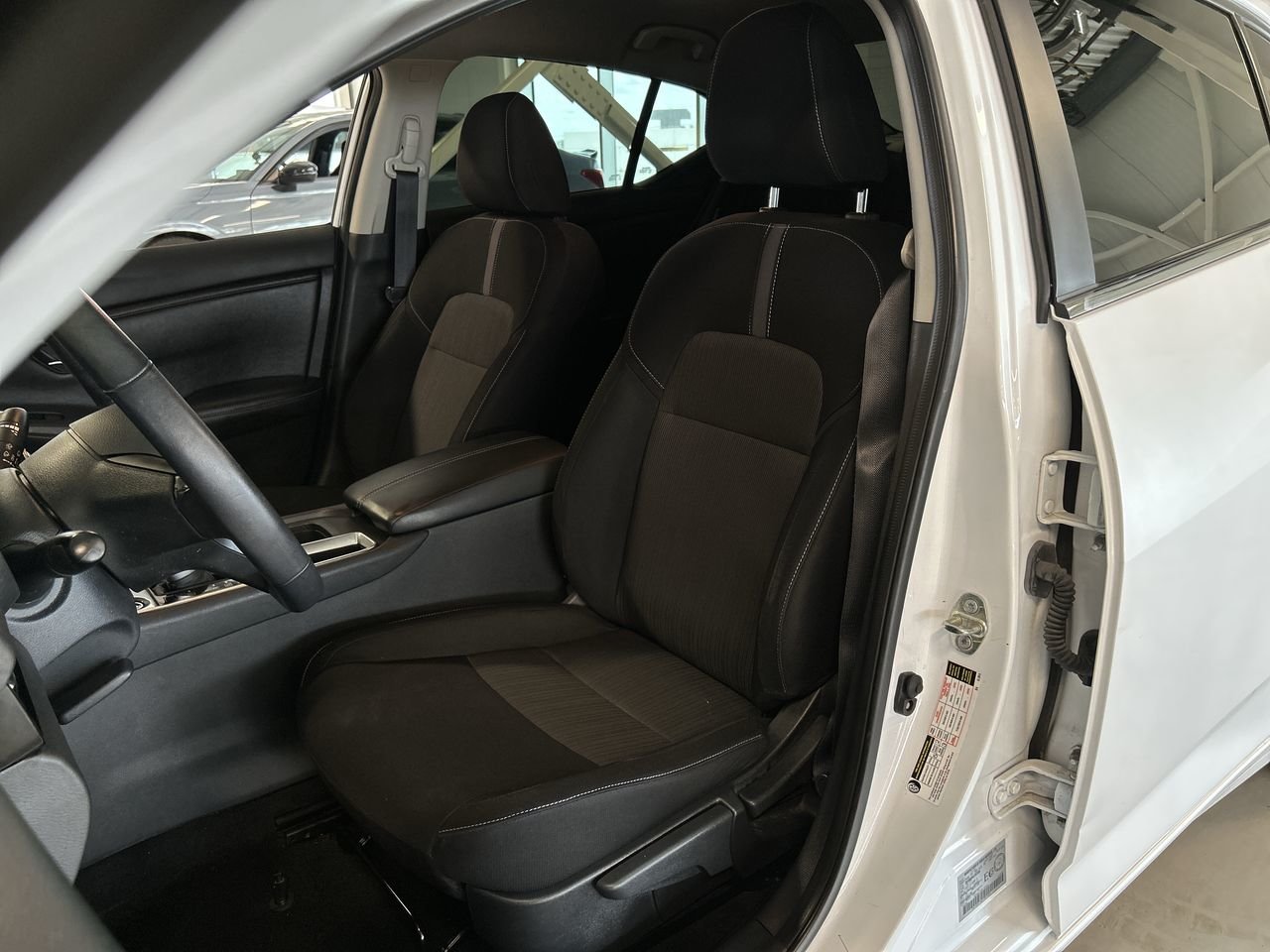 Used 2020 WHITE Nissan SV, Apple carplay, Bluetooth, Caméra, Phares à DEL image 19