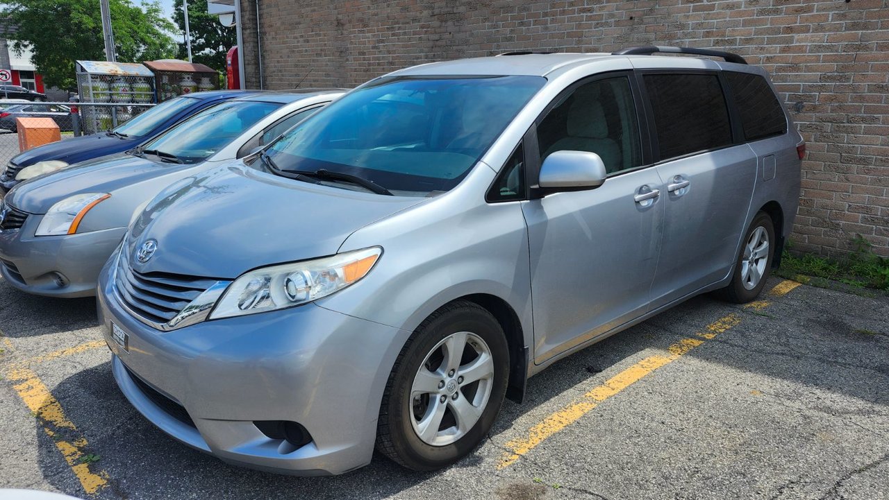 Silver 2016 Toyota Sienna Minivan Front-Wheel Drive Automatic