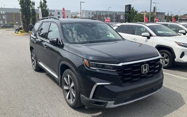 Crystal Black Pearl 2023 Honda Pilot SUV / Crossover All-Wheel Drive Automatic