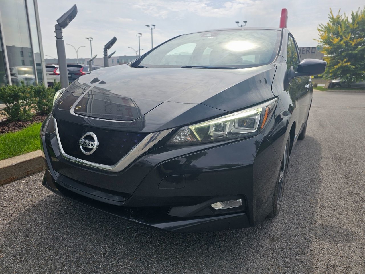 Super Black 2019 Nissan LEAF Hatchback Front-Wheel Drive Continuously Variable Transmission