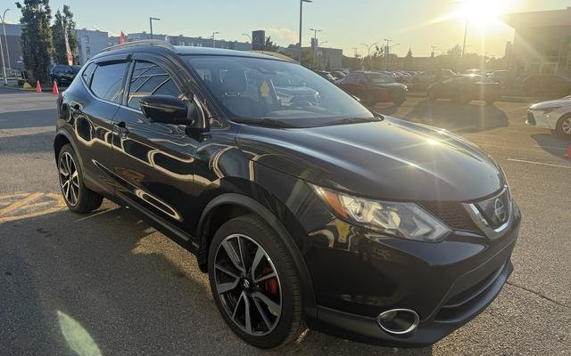 Gray (Magnetic Black Metallic) 2018 Nissan Qashqai SUV / Crossover Continuously Variable Transmission