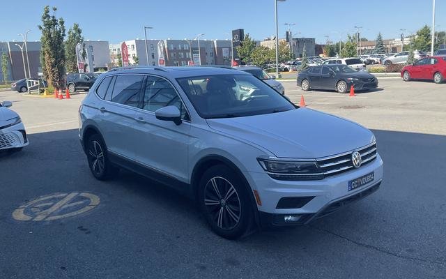 White Silver Metallic 2018 Volkswagen Tiguan SUV / Crossover Automatic