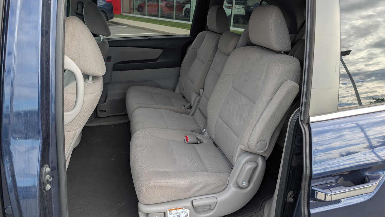 Honda Odyssey EX RES 2015-10