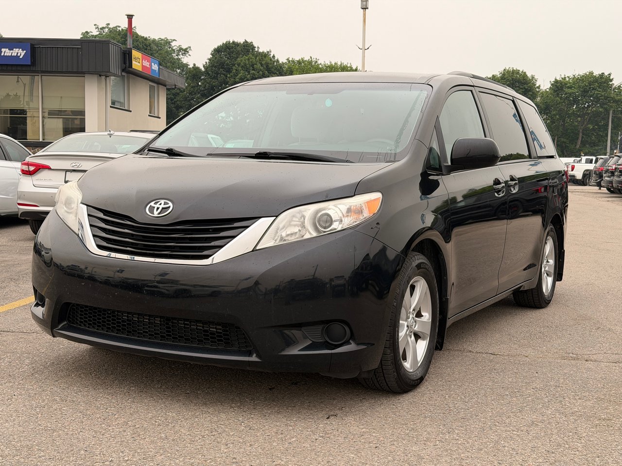 Black 2017 Toyota Sienna Minivan Front-Wheel Drive Automatic