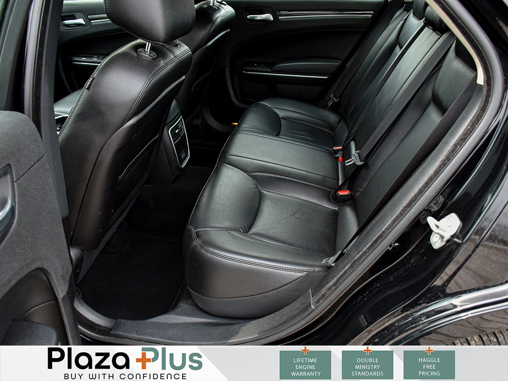 2022 Chrysler 300 Touring L HEATED LEATHER | APPLE CARPLAY ANDROID AUTO | REMOTE START | AWD