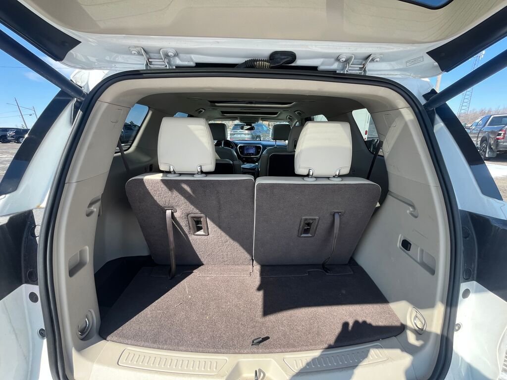 2018 GMC Acadia Denali-21