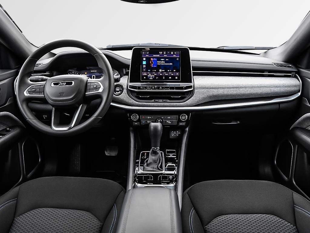 2025 Jeep Compass SPORT-26