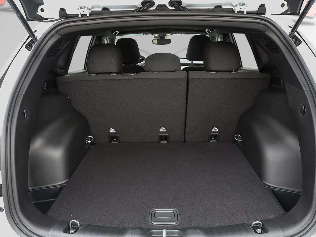 2025 Jeep Compass SPORT-9