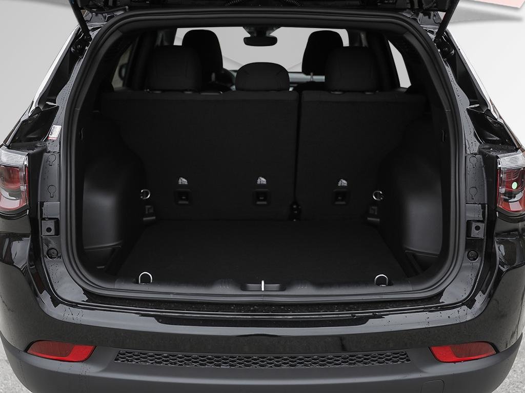 2025 Jeep Compass SPORT-9