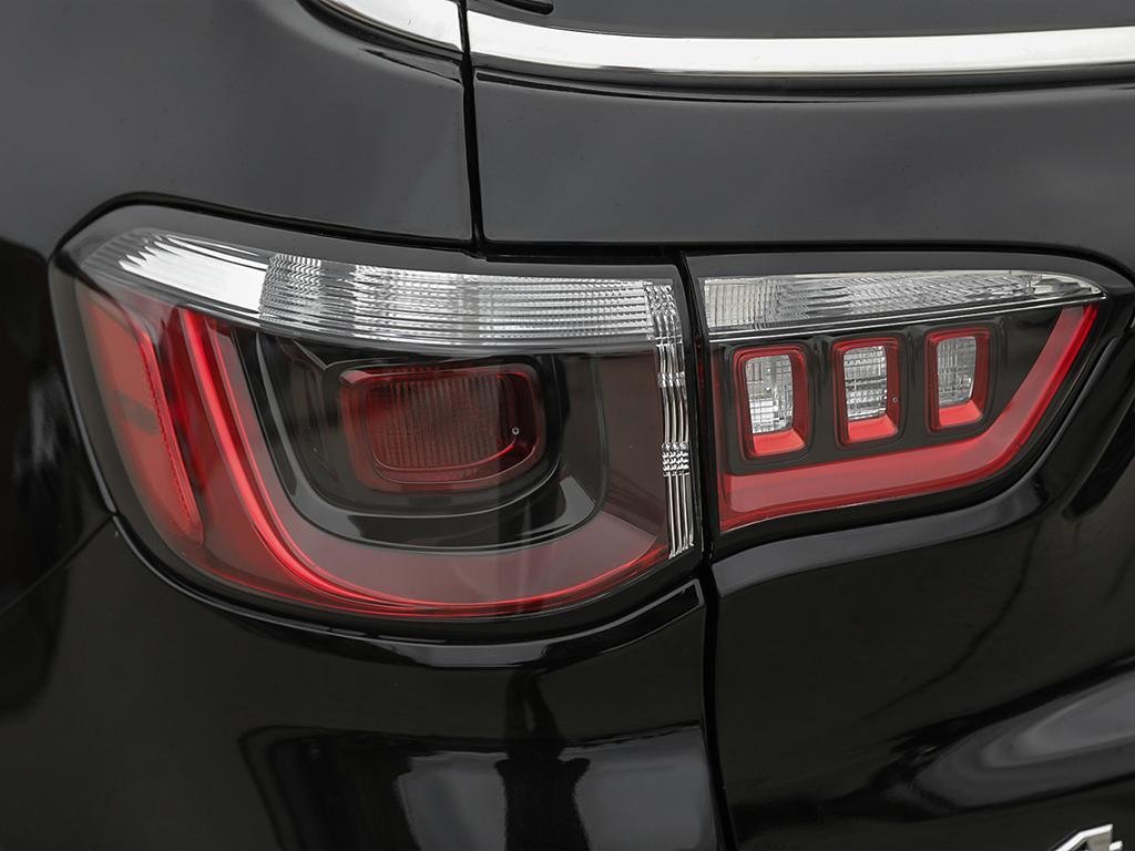 2025 Jeep Compass SPORT-15