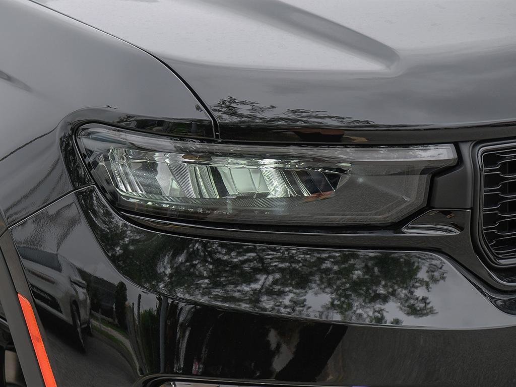 2025 Jeep Grand Cherokee LIMITED-9