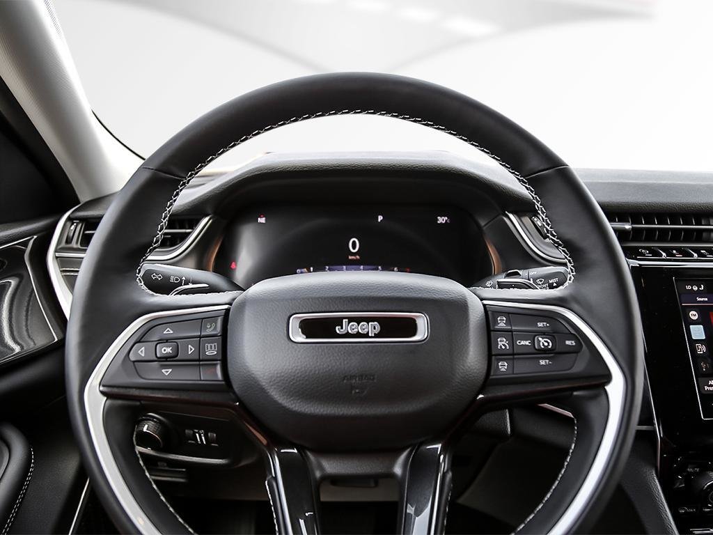 2025 Jeep Grand Cherokee LAREDO-15