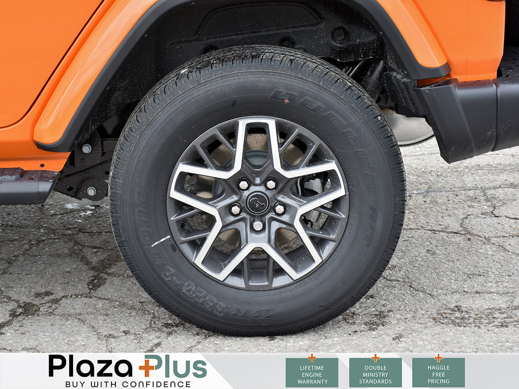 2025 Jeep Wrangler 4-Door SAHARA-8