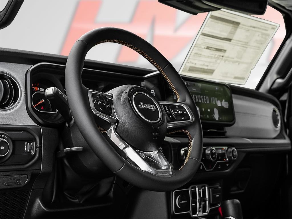 2025 Jeep Wrangler 4-Door SAHARA-15