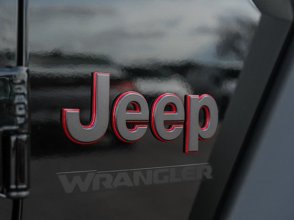 2025 Jeep Wrangler 4-Door RUBICON-11