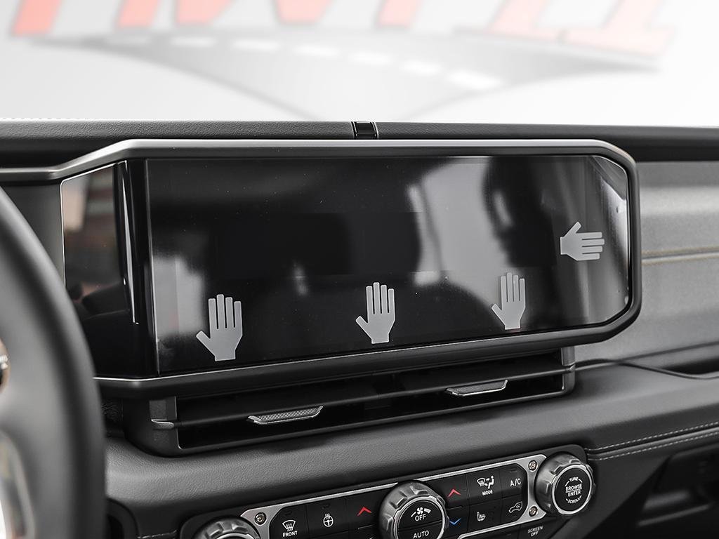 2025 Jeep Wrangler 4-Door SAHARA-14