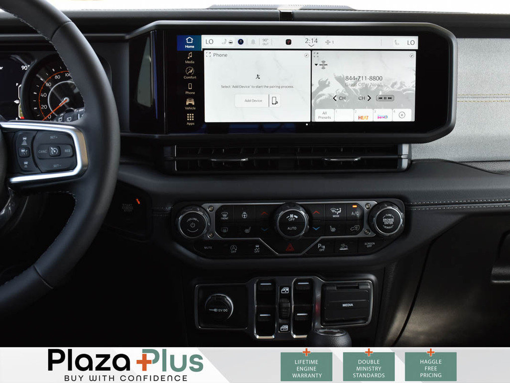 2025 Jeep Wrangler 4-Door SAHARA-17