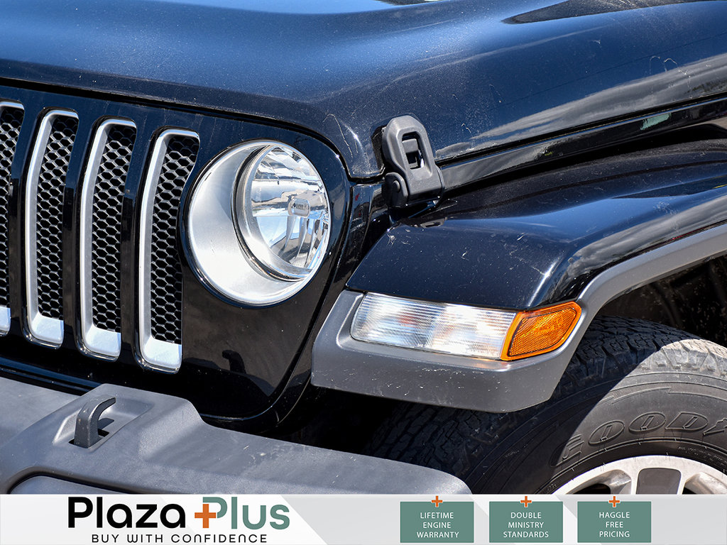 2018 Jeep Wrangler Unlimited Sahara LEATHER SEATS | LOW KM | ALLOY RIMS