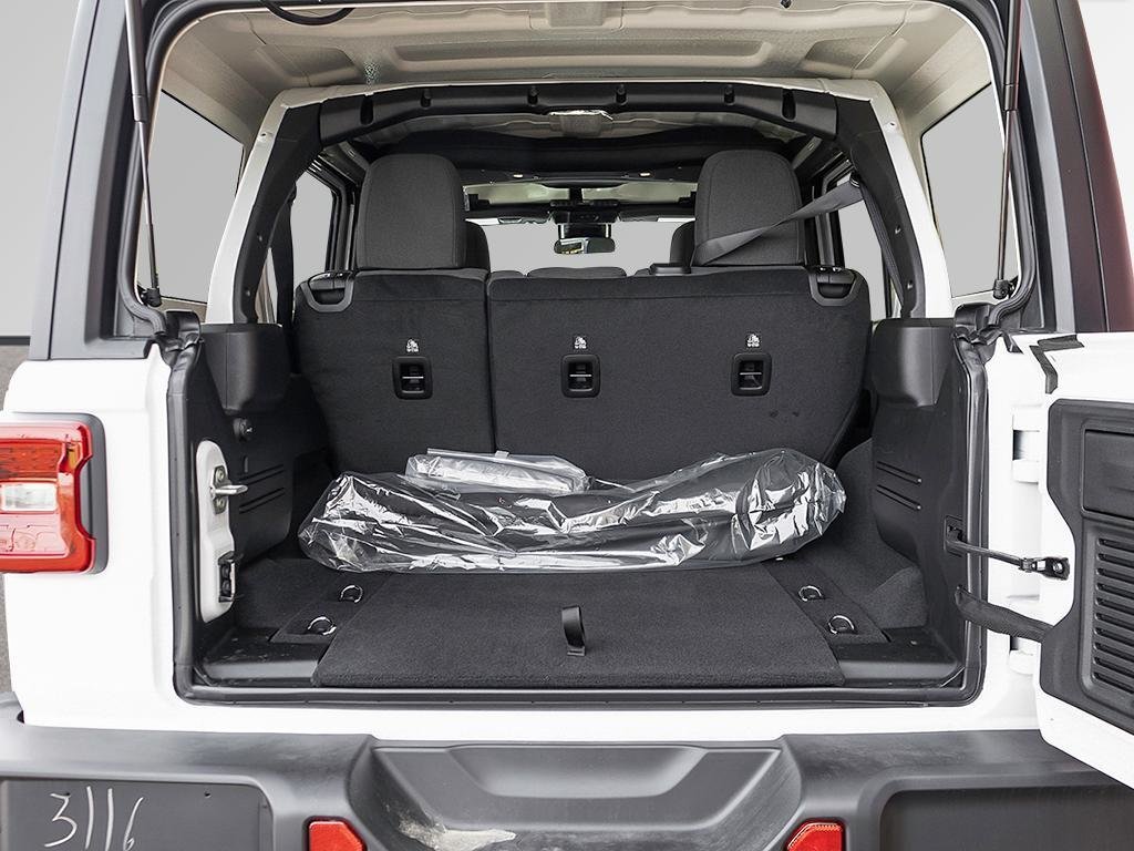 2024 Jeep Wrangler 4-Door WILLYS-6