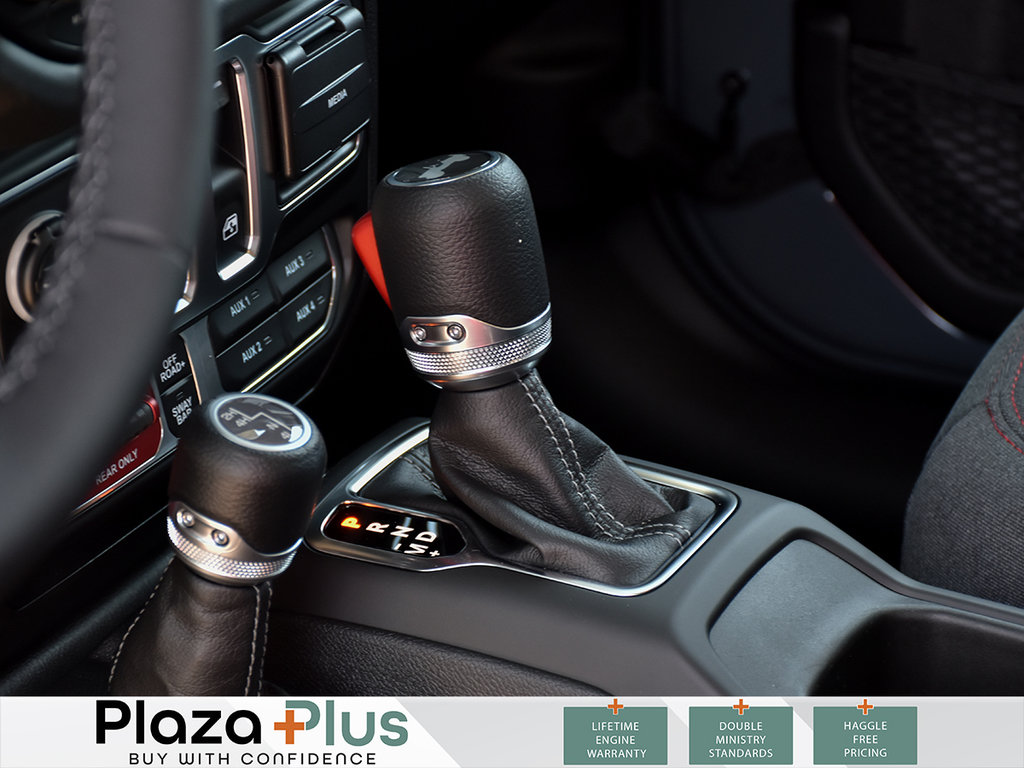 2025 Jeep Wrangler RUBICON-14