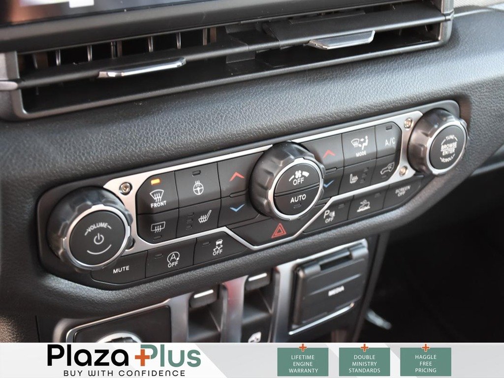 2026 Jeep Wrangler SPORT S-21