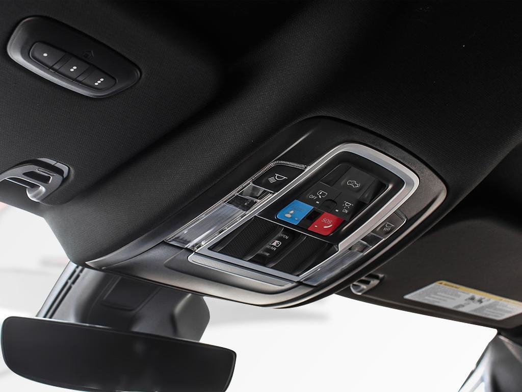 2025 Ram 1500 SPORT-17