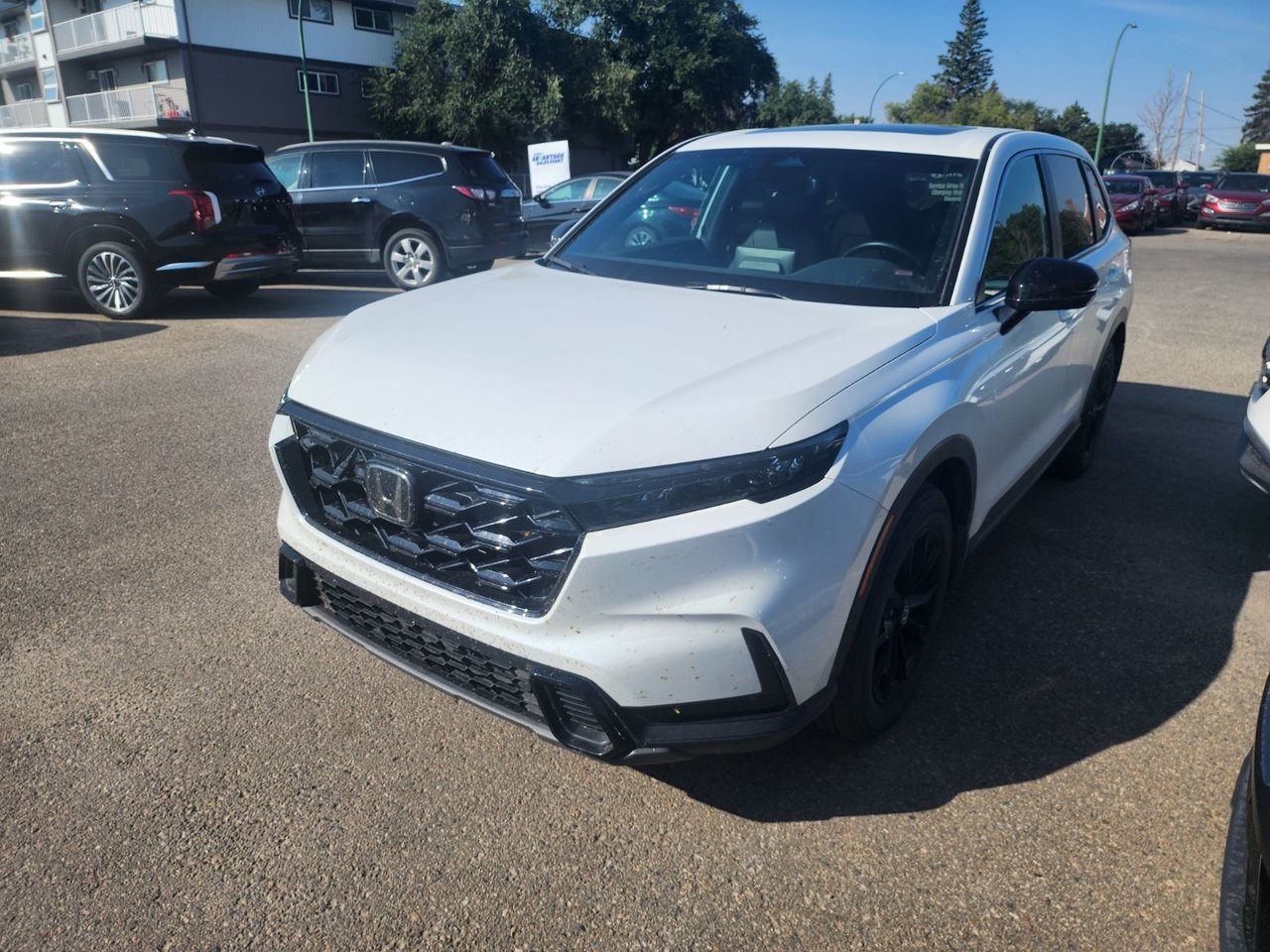 Platinum White Pearl 2025 Honda CR-V Hybrid SUV / Crossover Automatic