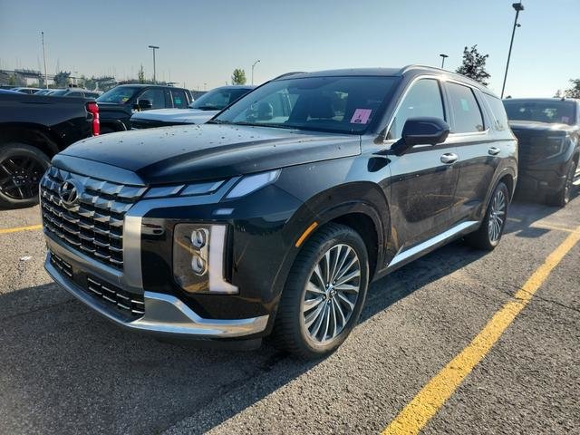 Abyss Black Pearl 2024 Hyundai Palisade SUV / Crossover Automatic